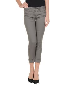 GOLD CASE - 3/4-length trousers
