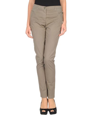 ZOOM ARMANI JEANS - Casual pants