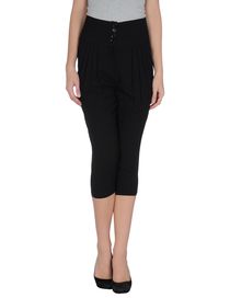 ANNARITA N. - 3/4-length short