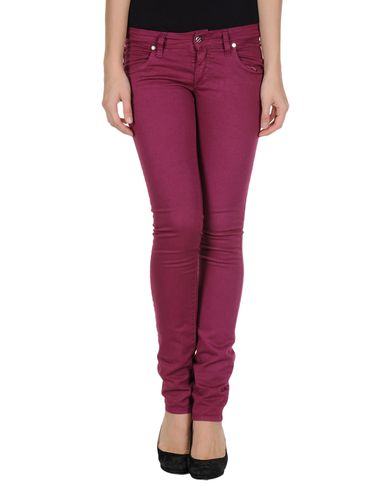 ZOOM MET in JEANS - Casual pants