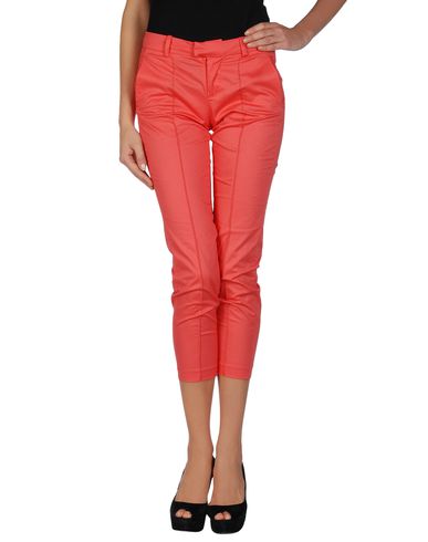 ZOOM AMY GEE - 3/4-length short
