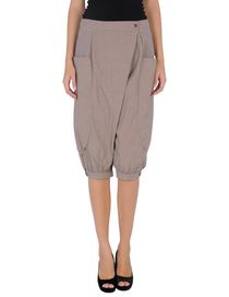 GOLD CASE - 3/4-length trousers