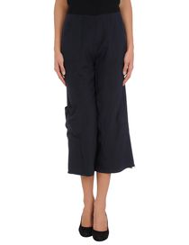SML - 3/4-length short