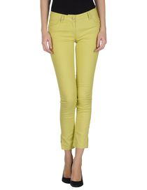 GUESS BY MARCIANO - 3/4-length short