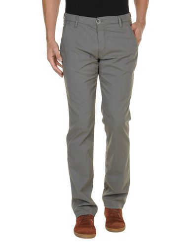 ZOOM ARMANI JEANS - Casual pants