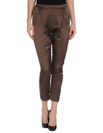 MANILA GRACE - 3/4-length short