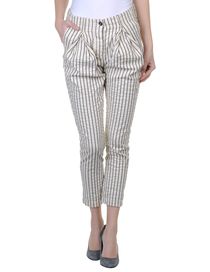 NOVEMBER - 3/4-length short