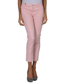 NOTIFY - 3/4-length short