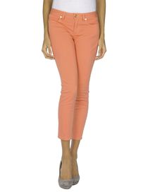 TORY BURCH - 3/4-length short