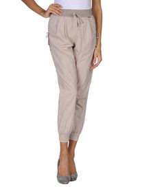 TOY G. - 3/4-length short