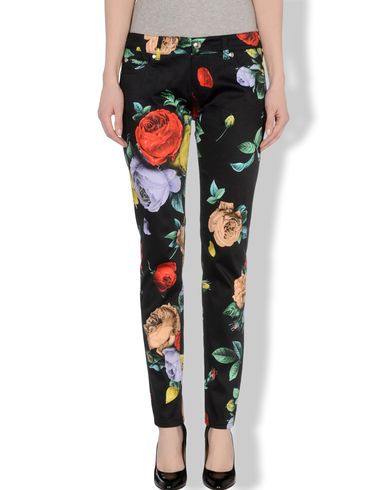 Moschino, Hose