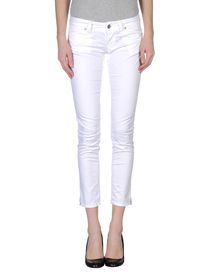 TWO WOMEN IN THE WORLD - 3/4-length short