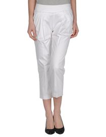 LOVE MOSCHINO - 3/4-length trousers