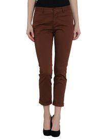 L' AUTRE CHOSE - 3/4-length short