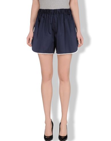 Moschino, Shorts