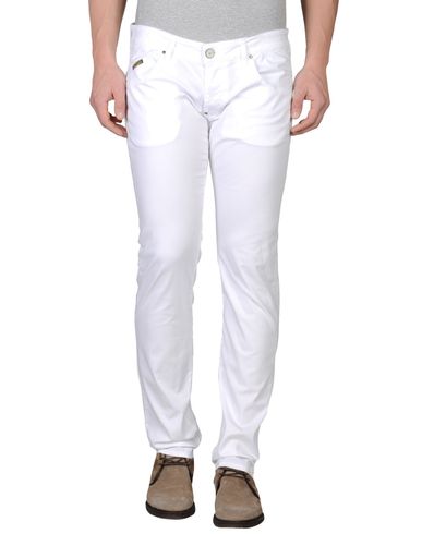 ZOOM ARMANI JEANS - Casual pants