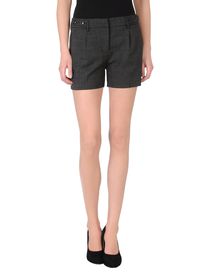 GOLD CASE - Shorts