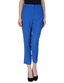 ESSENTIEL - 3/4-length short