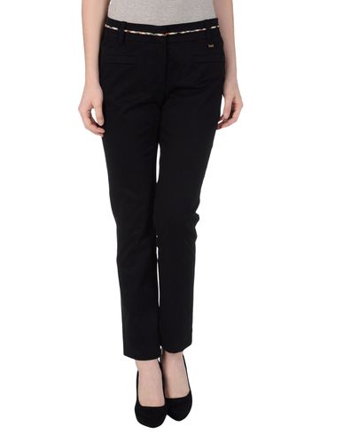ZOOM DAKS LONDON - Casual pants