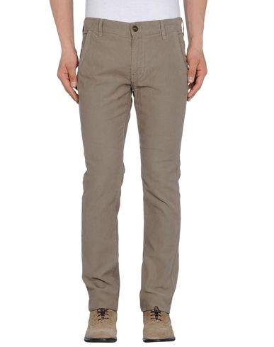 ZOOM ARMANI JEANS - Casual pants