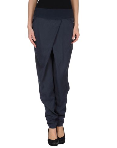 ZOOM EUROPEAN CULTURE - Casual pants