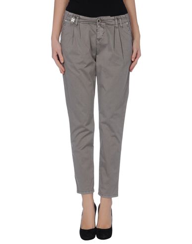 ZOOM MET CHINO & FRIENDS - Casual pants