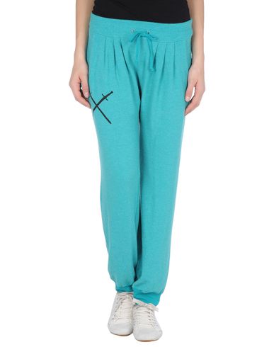 ZOOM WILDFOX - Casual pants