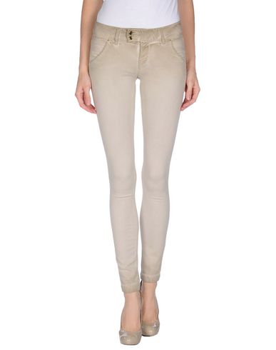ZOOM MET CHINO & FRIENDS - Casual pants