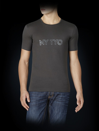 Short-sleeve t-shirt