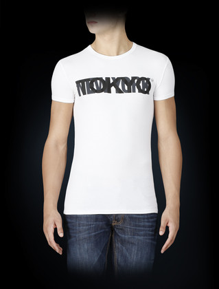 Short-sleeve t-shirt