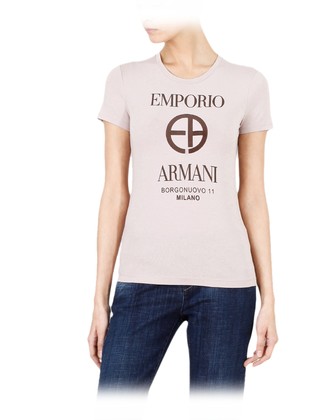 Short-sleeve t-shirt