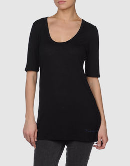 Halston Short Sleeve T-shirts - Item 37249065