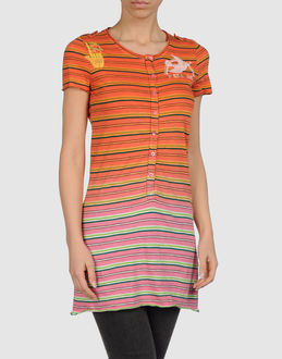 Custo Barcelona - Tops - t-shirts manches courtes
