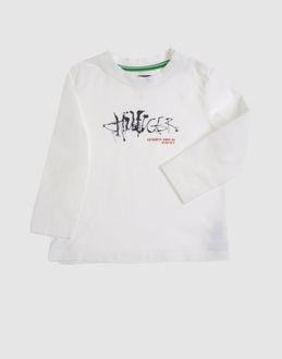 TOMMY HILFIGER - TOPS - Lang�rmlige T-Shirts - bei YOOX.COM