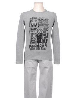 Lang&auml;rmliges T-Shirt - BARBIE - BEI YOOX.COM
