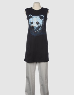 MANOUSH - TOPS - �rmellose T-Shirts - bei YOOX.COM