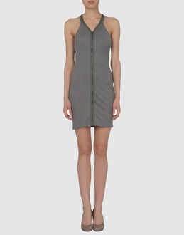 T BY ALEXANDER WANG - VESTITI - Vestiti corti - su YOOX.COM