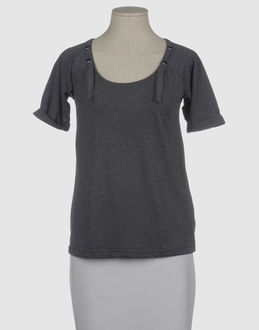 BENCH - TOPS - Kurzärmlige T-Shirts - bei YOOX.COM
