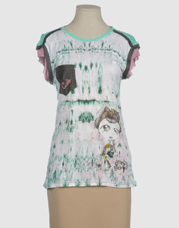 Custo Barcelona - Tops - t-shirts manches courtes