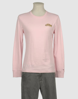 prezzi e offerte TOMMY HILFIGER DENIM TOPWEAR T shirt maniche lunghe su YOOX.COM su prezzi in promozione