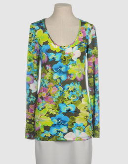 VERSACE JEANS COUTURE - TOPS - Lang�rmlige T-Shirts - bei YOOX.COM