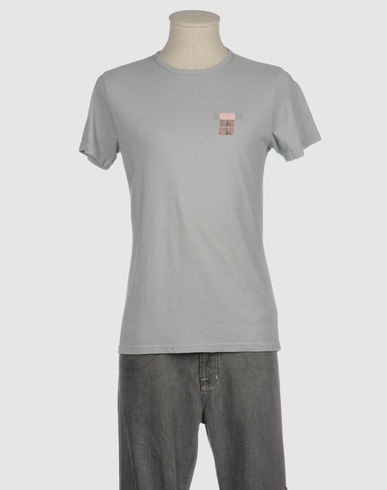 ZOOM MASTER COAT - T-shirt