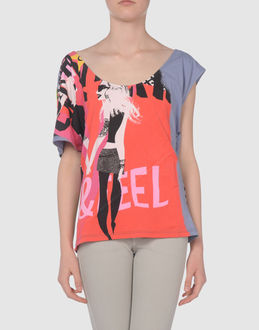 CUSTOLINE - TOPWEAR - T-shirt maniche corte - su YOOX.COM