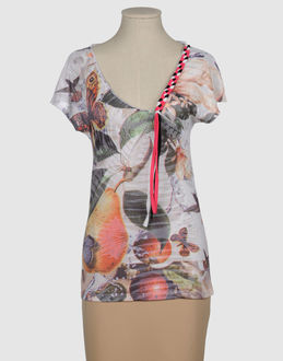 CUSTOLINE - TOPWEAR - T-shirt maniche corte - su YOOX.COM