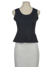 CARACTERE - Sleeveless t-shirt