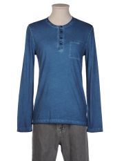 CLOSED - Long sleeve t-shirt