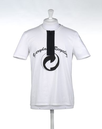 Short sleeve t-shirt
