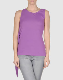 JIL SANDER - TOPS - �rmellose T-Shirts - bei YOOX.COM