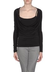 A,C - Long sleeve t-shirt