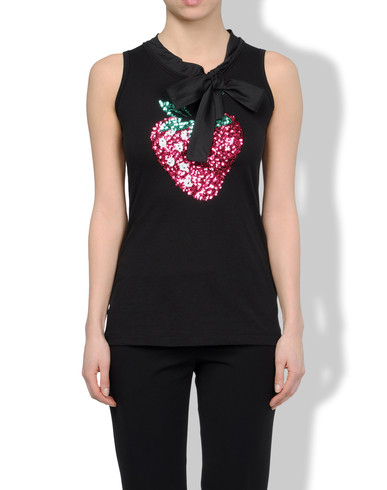 Moschino, Top